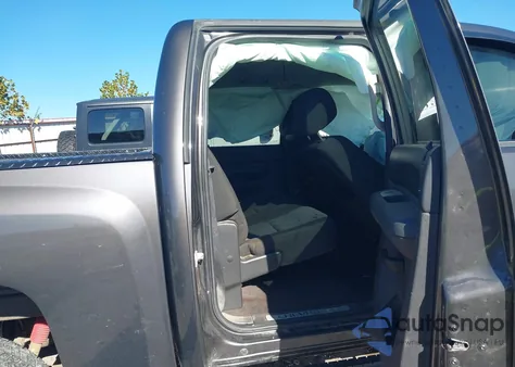 2010 Chevrolet Silverado 1500 Lt из США, поврежденный, VIN 3GCRKSE30AG195675